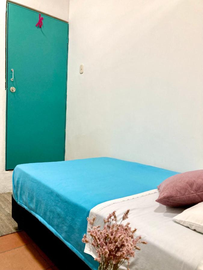 Hostal Macondo โบโกตา ภายนอก รูปภาพ