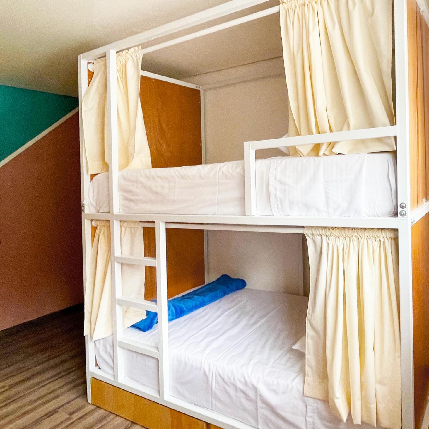Hostal Macondo โบโกตา ภายนอก รูปภาพ